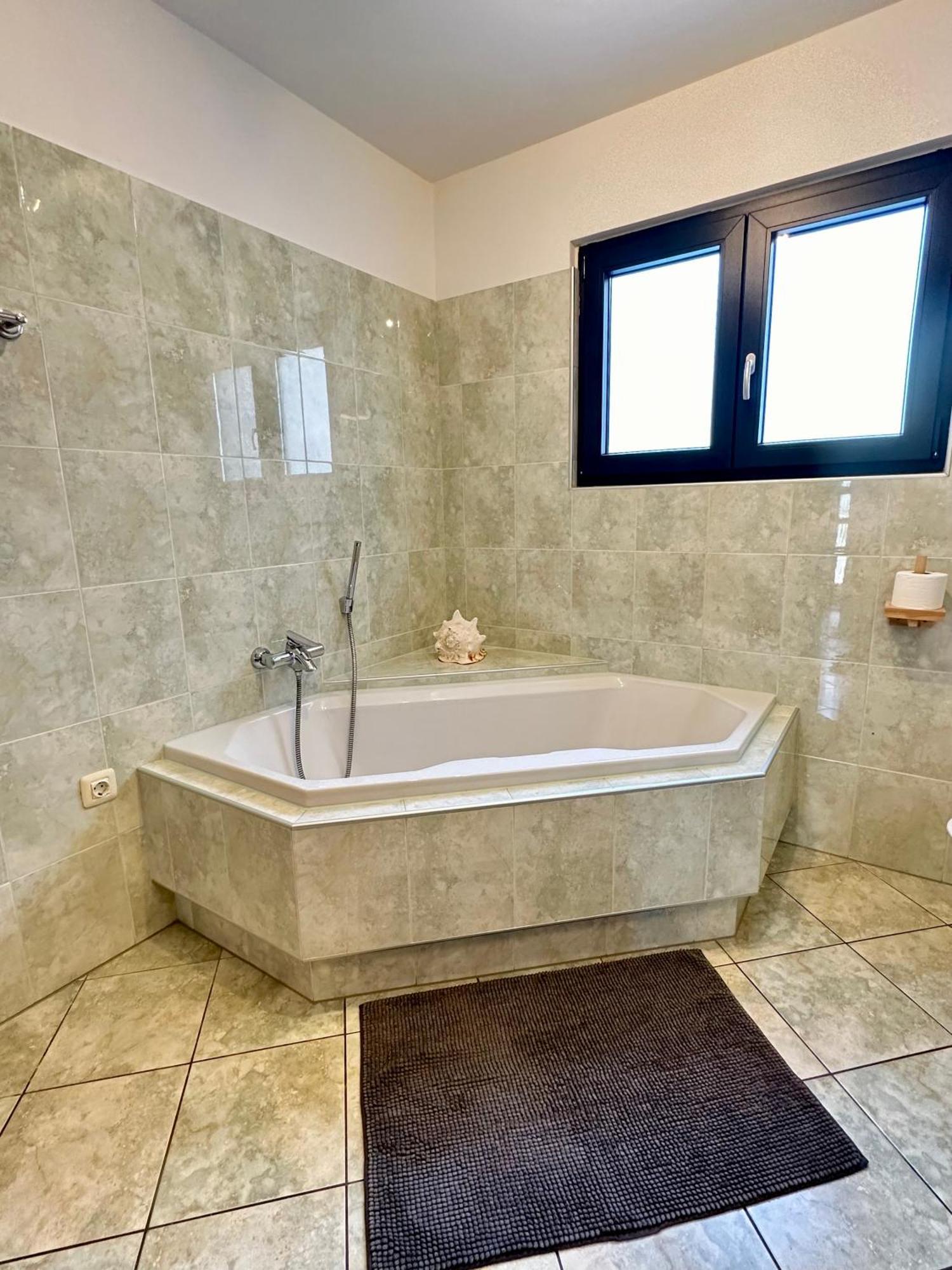 Villa Dolce Vita **** Premantura Esterno foto